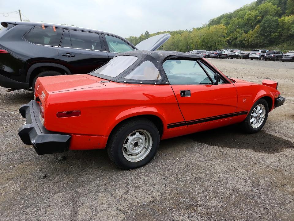 1980 TRIUMPH CAR TR7